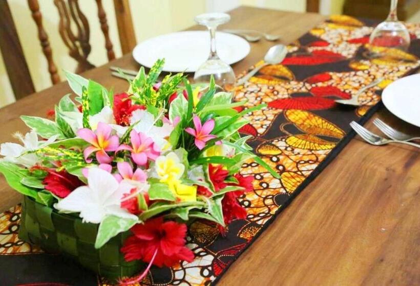 تختخواب و صبحانه Green S Nungwi