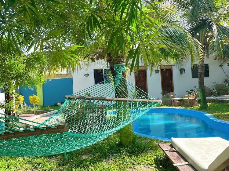 تختخواب و صبحانه Green S Nungwi