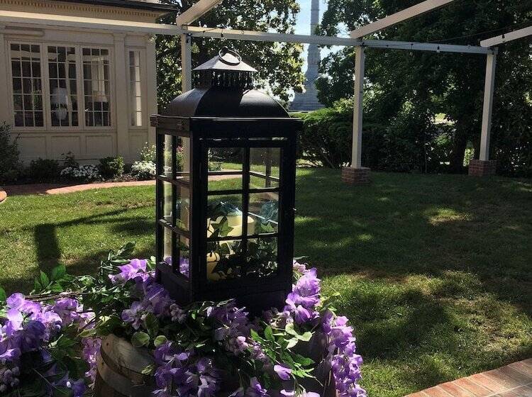 צימר Hornsby House Inn