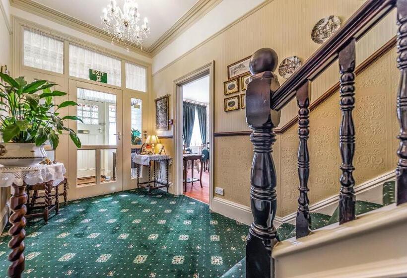 Bed and Breakfast Kenella House