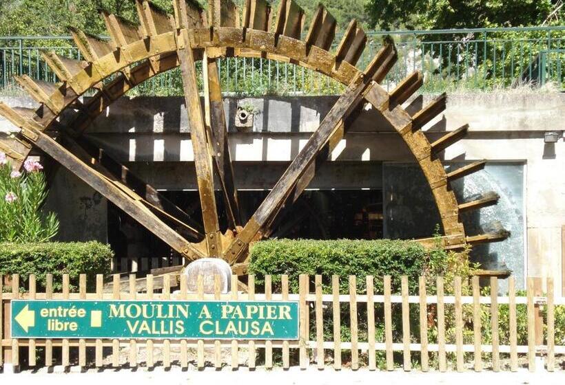 민박 Mas De La Coucourde