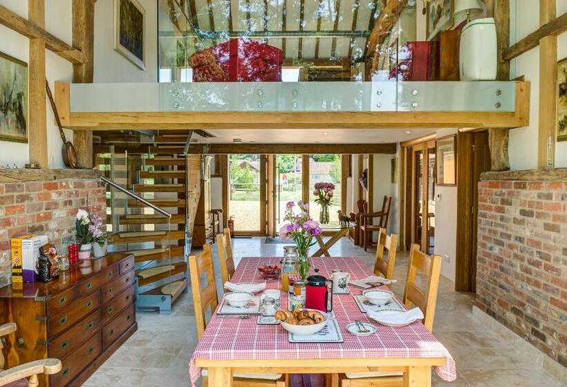 צימר South Park Farm Barn