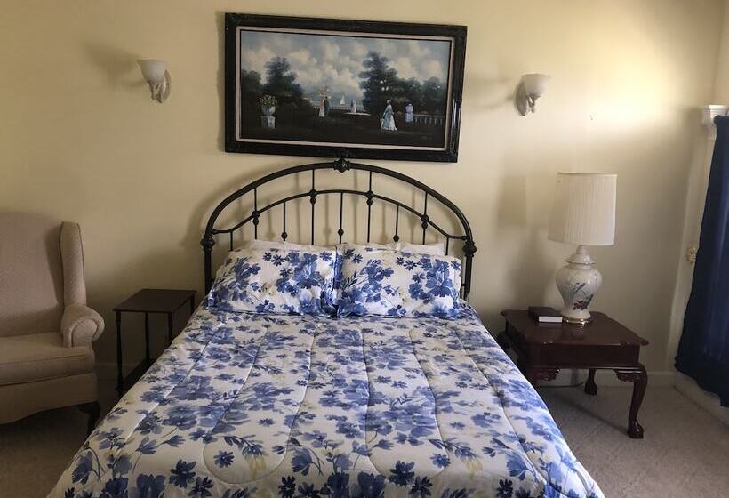 ベッドアンドブレックファースト The Abbé House Inn