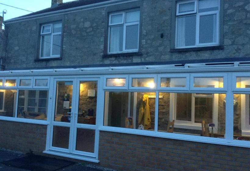 민박 The Gables Guest House