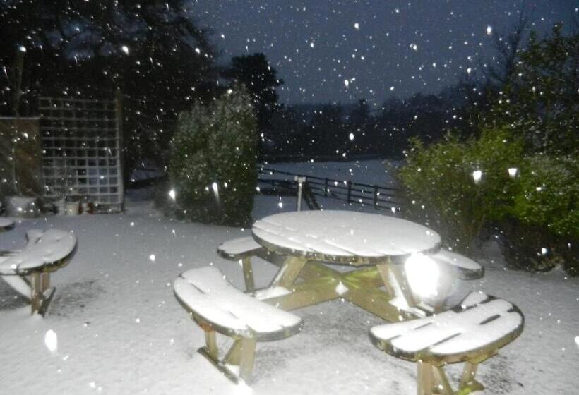 ベッドアンドブレックファースト West Nattrass Guesthouse