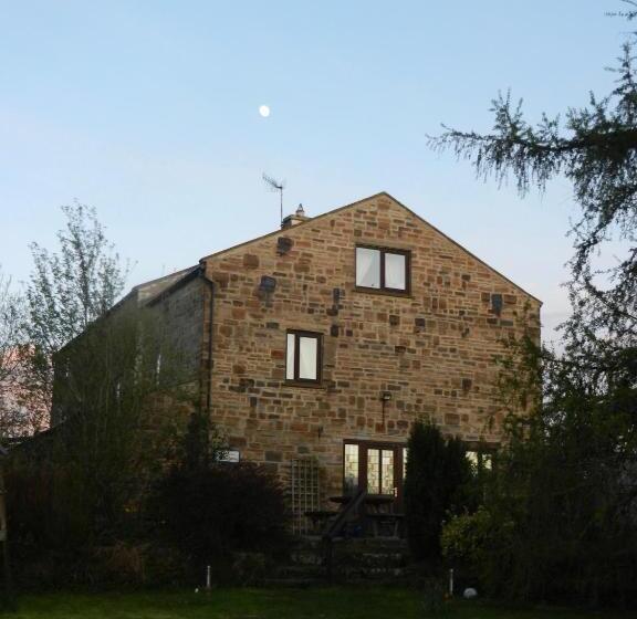 צימר West Nattrass Guesthouse