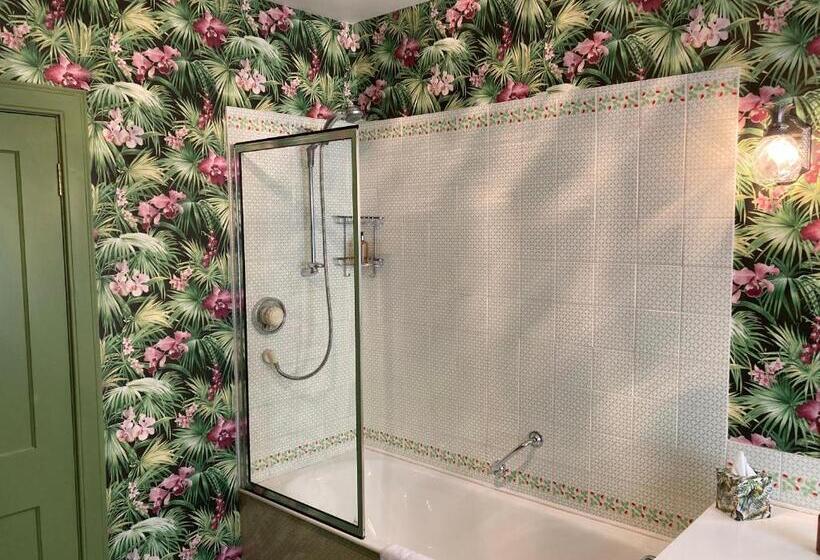 Bedrule Old Manse B&b