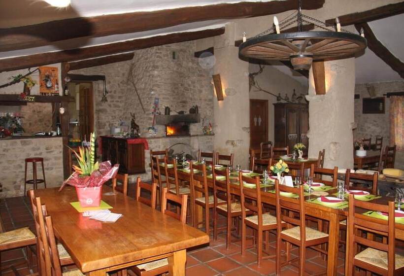 Chambres D Hôtes Domaine Du Bas Chalus