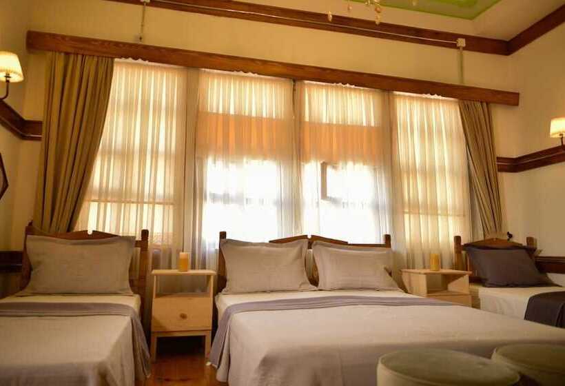 Cifte Konak Butik Otel