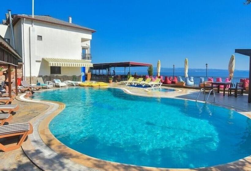 Gure Gokyuzu Butik Otel