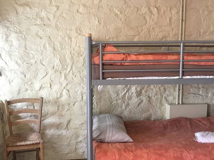 פונדק The Drewe Arms