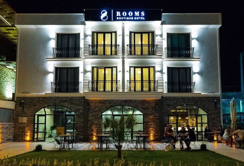 Отель 8 Rooms