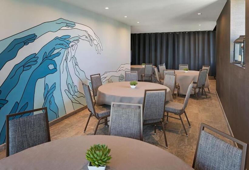 Ac Hotel By Marriott Beverly Hills