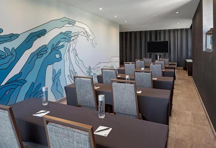 Ac Hotel By Marriott Beverly Hills