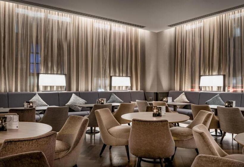 Ac Hotel By Marriott Manchester City Centre