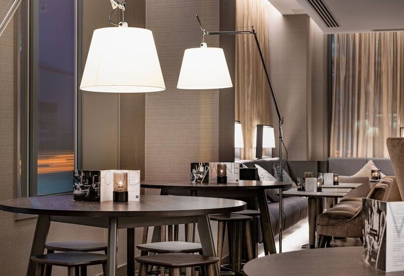 Ac Hotel By Marriott Manchester City Centre