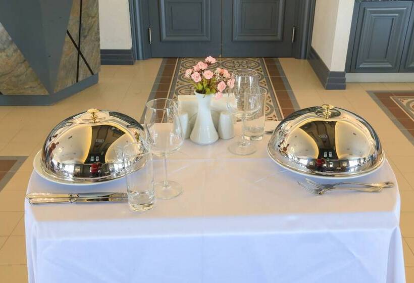 Aymi̇ra Hotel & Spa