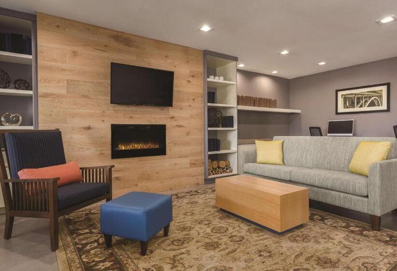 Отель Country Inn & Suites By Radisson, Lubbock Southwest, Tx