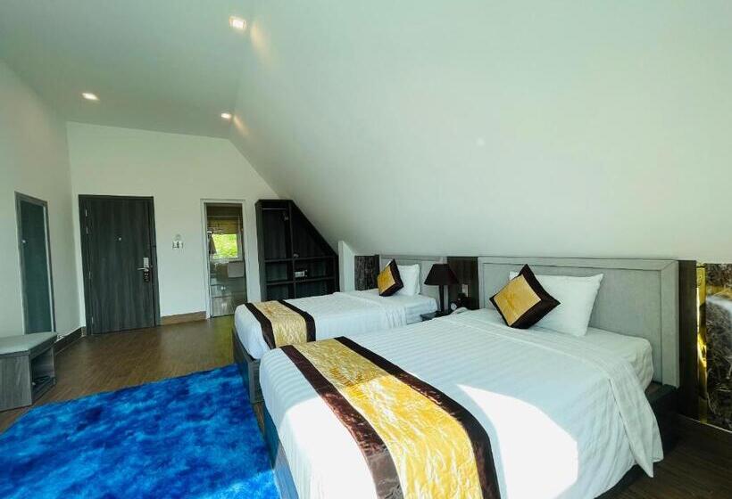 هتل Dalat Wonder  Resort