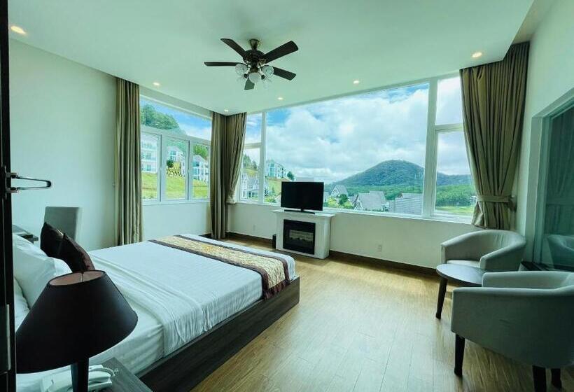هتل Dalat Wonder  Resort