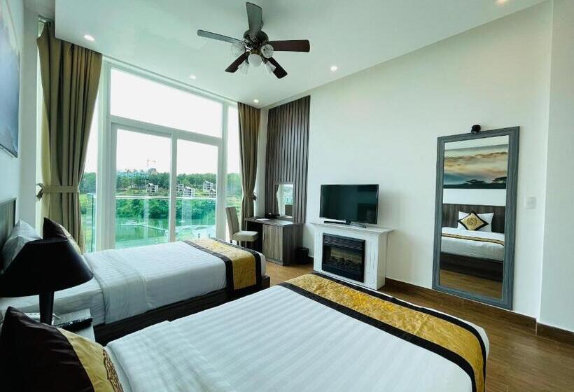 هتل Dalat Wonder  Resort