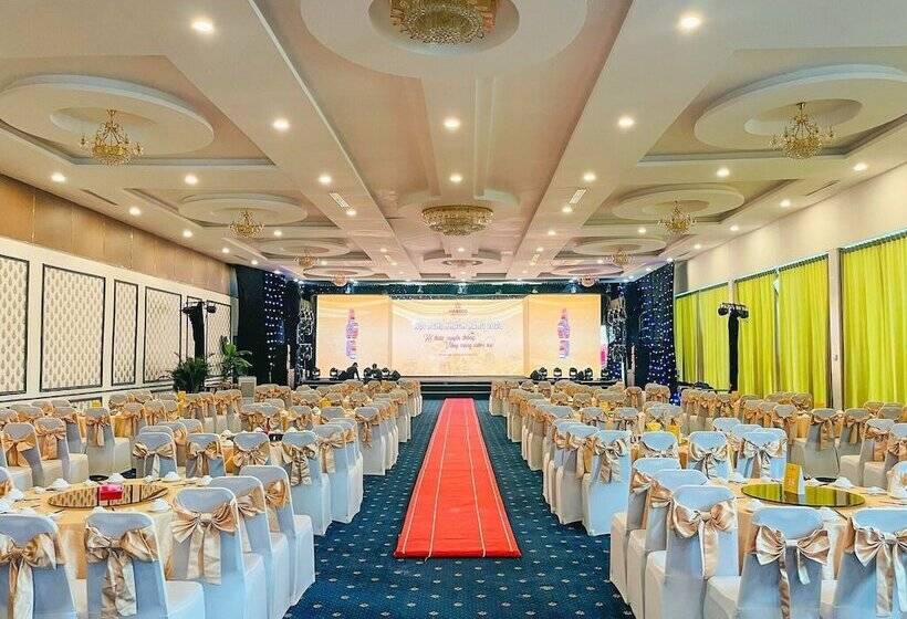 هتل Dalat Wonder  Resort