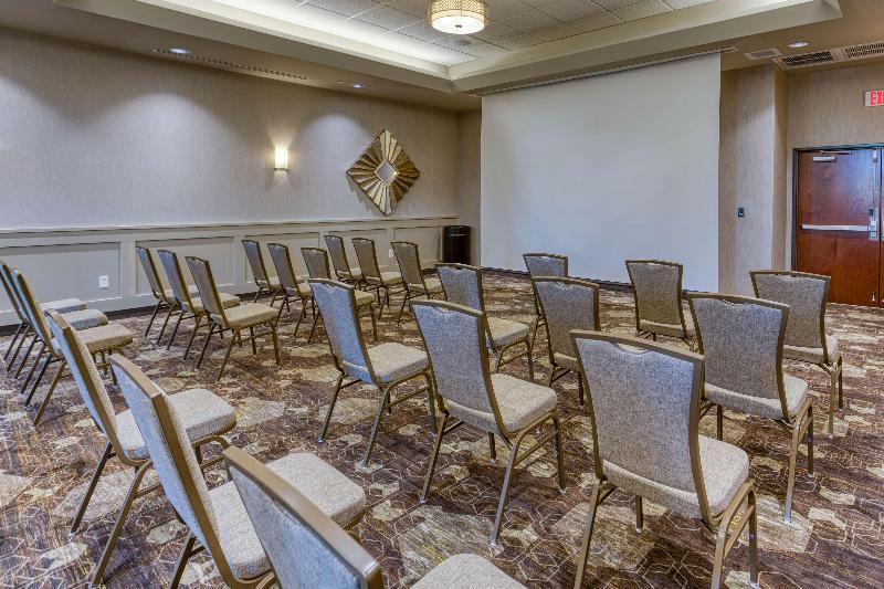 호텔 Drury Inn & Suites Cincinnati Northeast Mason