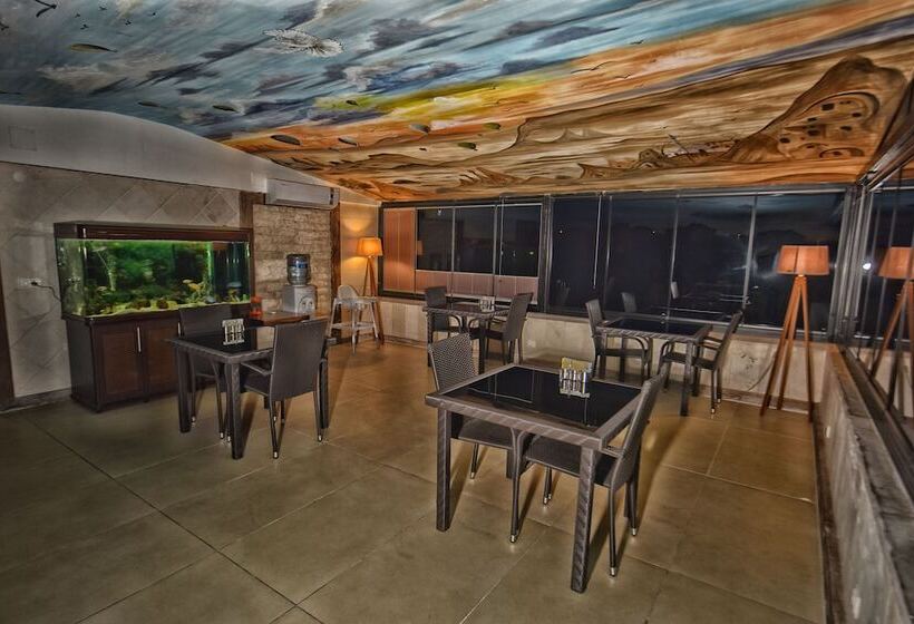 فندق El Nazar Stone Suite