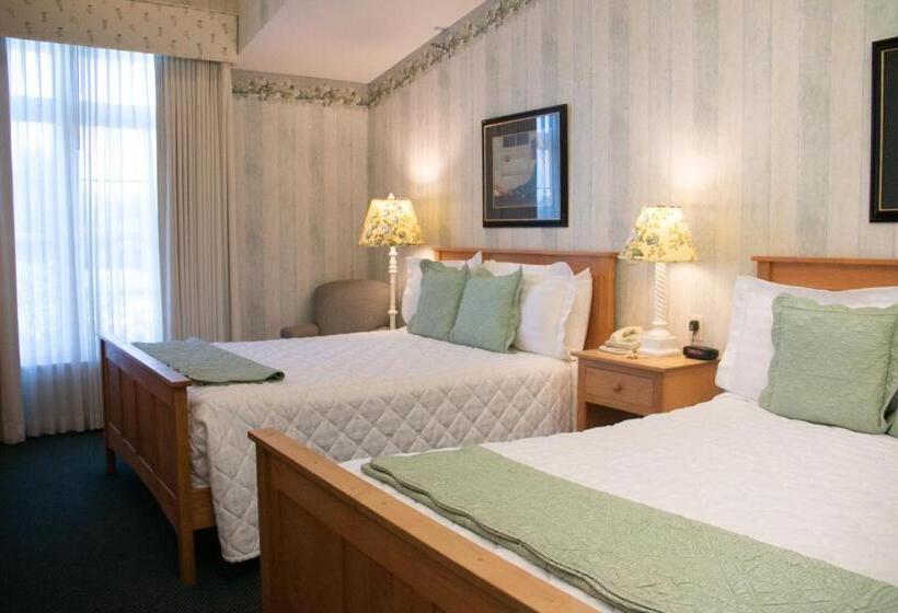 فندق Essenhaus Inn & Conf. Center