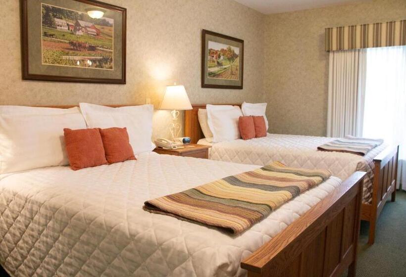 فندق Essenhaus Inn & Conf. Center