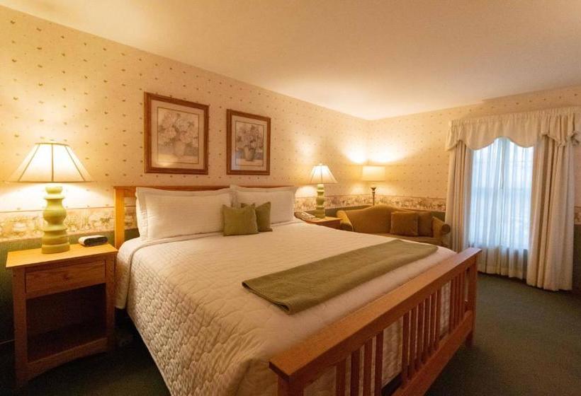 فندق Essenhaus Inn & Conf. Center