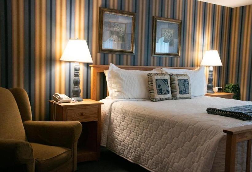 فندق Essenhaus Inn & Conf. Center