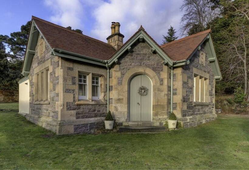 בית מלון כפרי Firlands Lodge