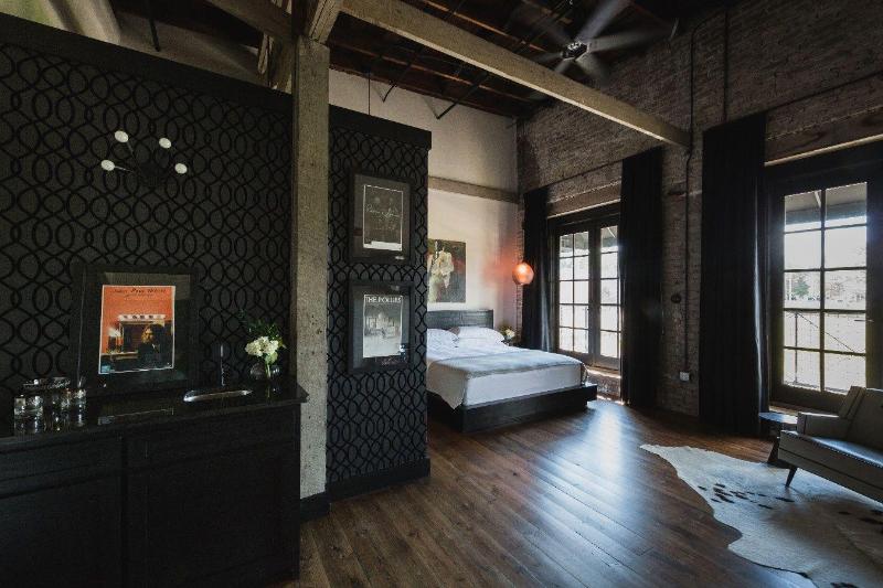 فندق Gunrunner Boutique