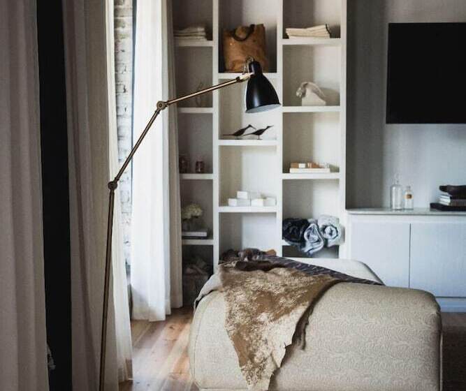 فندق Gunrunner Boutique