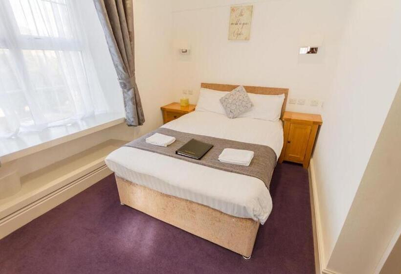 ホテル Gwesty Seren