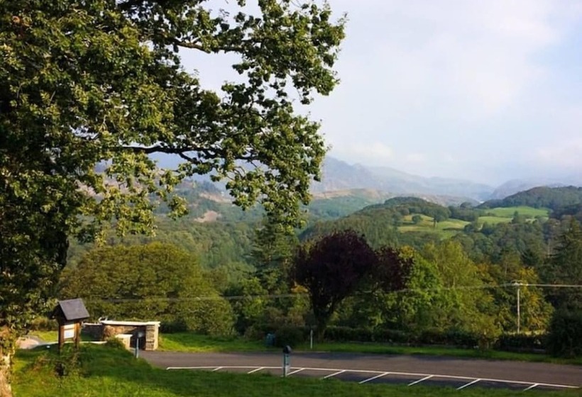 ホテル Gwesty Seren