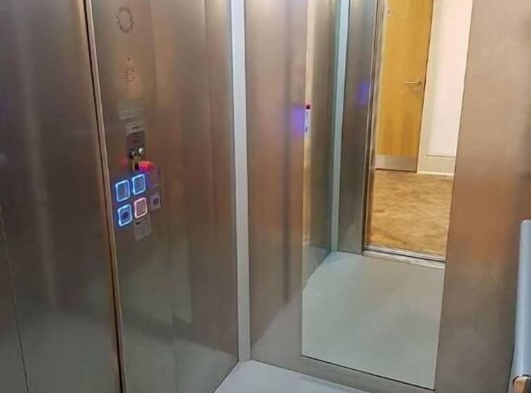 ホテル Gwesty Seren