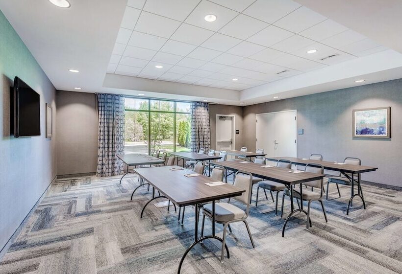 فندق Hampton Inn & Suites Kittery Portsmouth