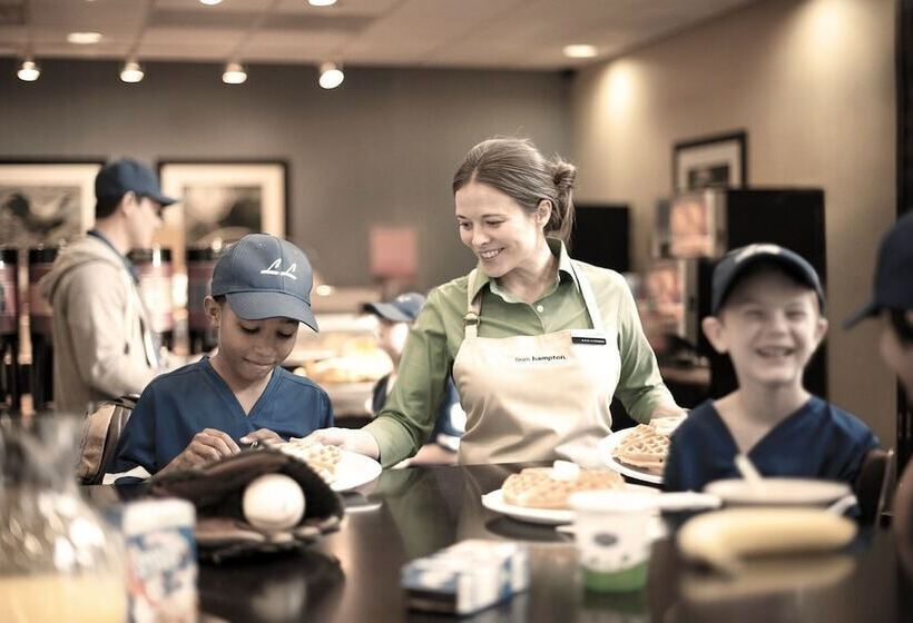 فندق Hampton Inn & Suites Kittery Portsmouth