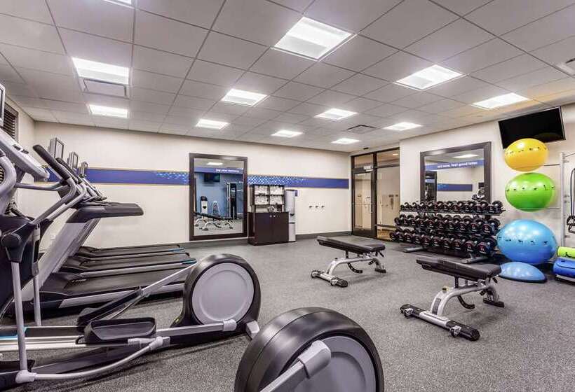 فندق Hampton Inn & Suites Kittery Portsmouth