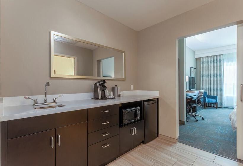 ホテル Holiday Inn & Suites   Jefferson City, An Ihg