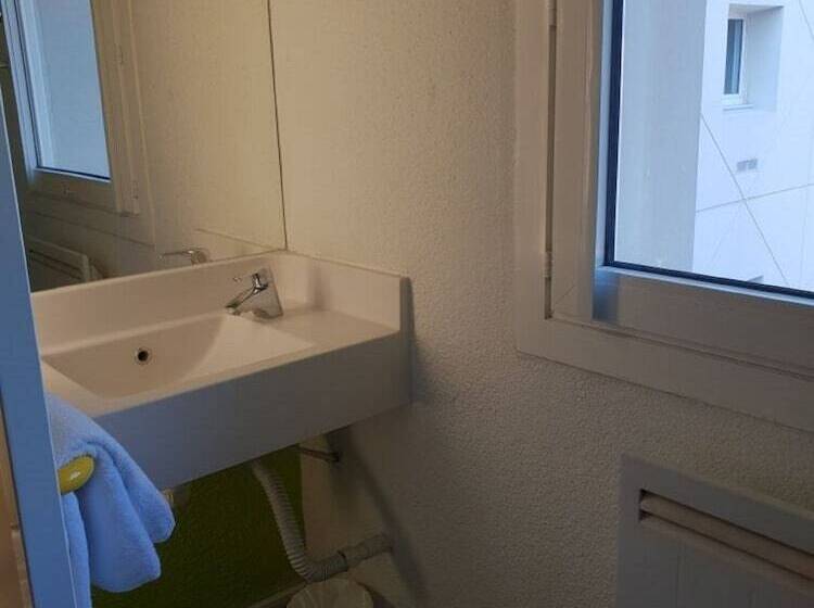 ホテル Hôtel Class Eco 78