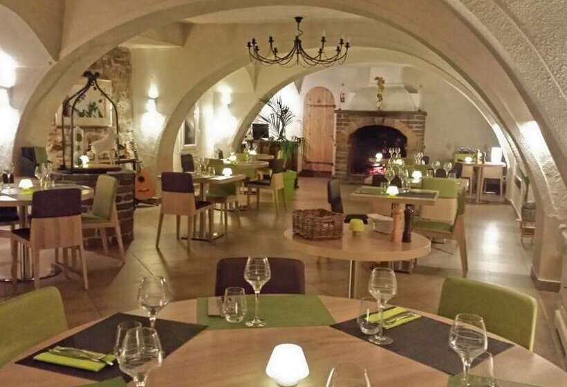 호텔 Hôtel La Cauquière