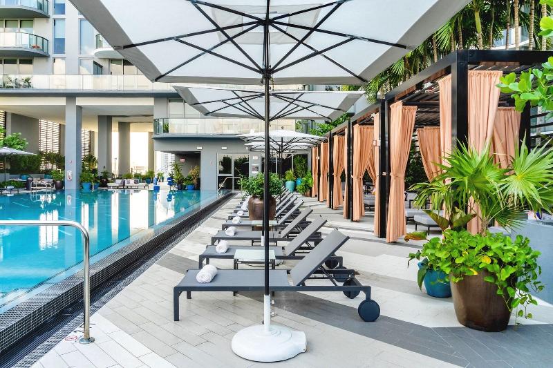 בית מלון כפרי Hyde Suites Midtown Miami