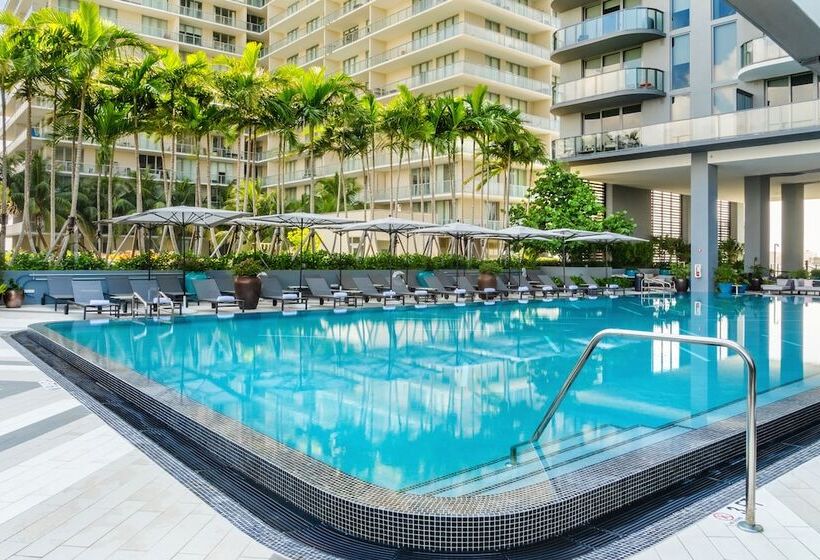 בית מלון כפרי Hyde Suites Midtown Miami