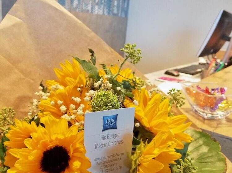 Отель Ibis Budget Macon Creches