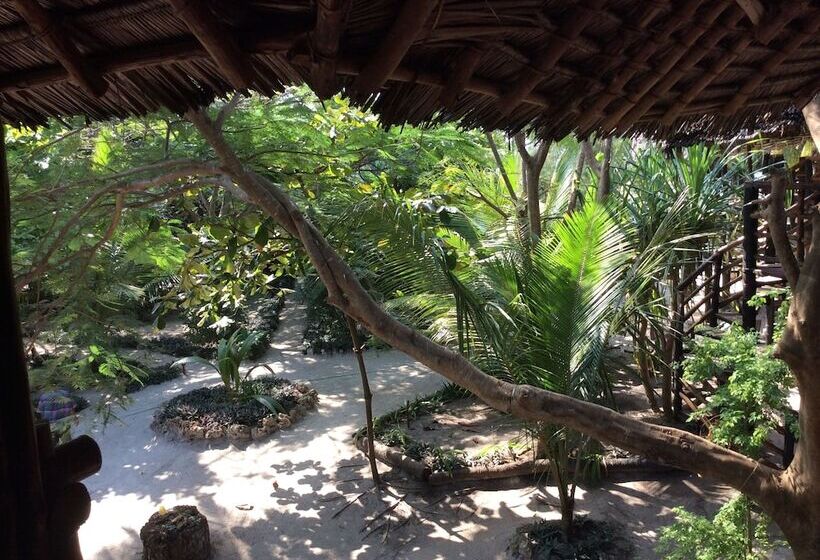 هتل Kajibange Bar And Guesthouse