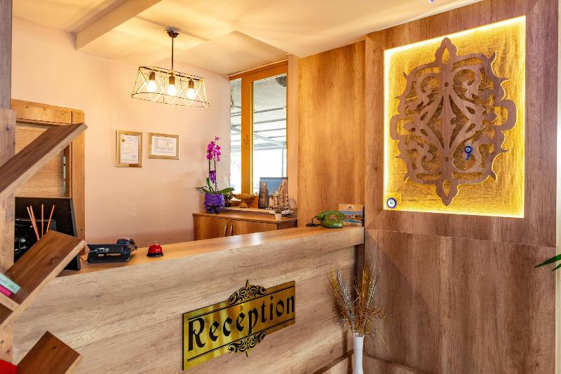 هتل Linda Expo Palace