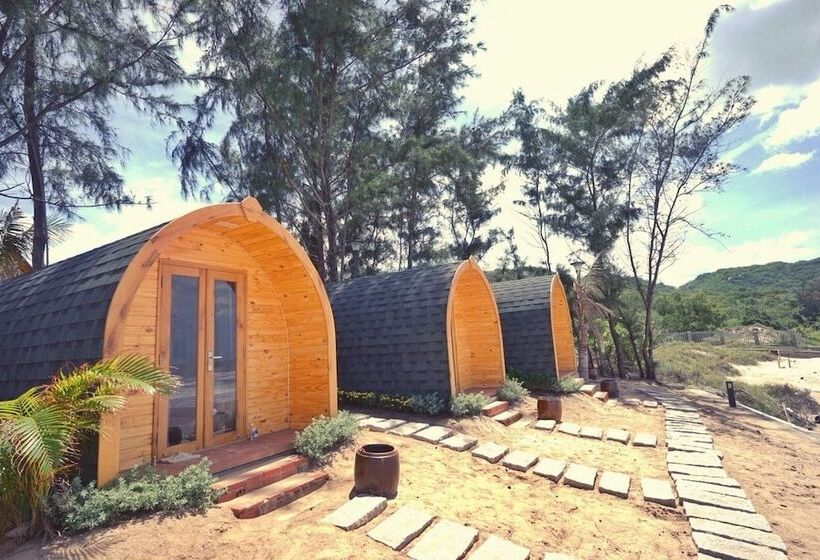 هتل Long Hải Channel Beach Resort